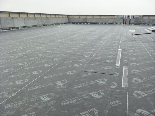 如何提高遂宁贵阳屋面防水的施工质量？